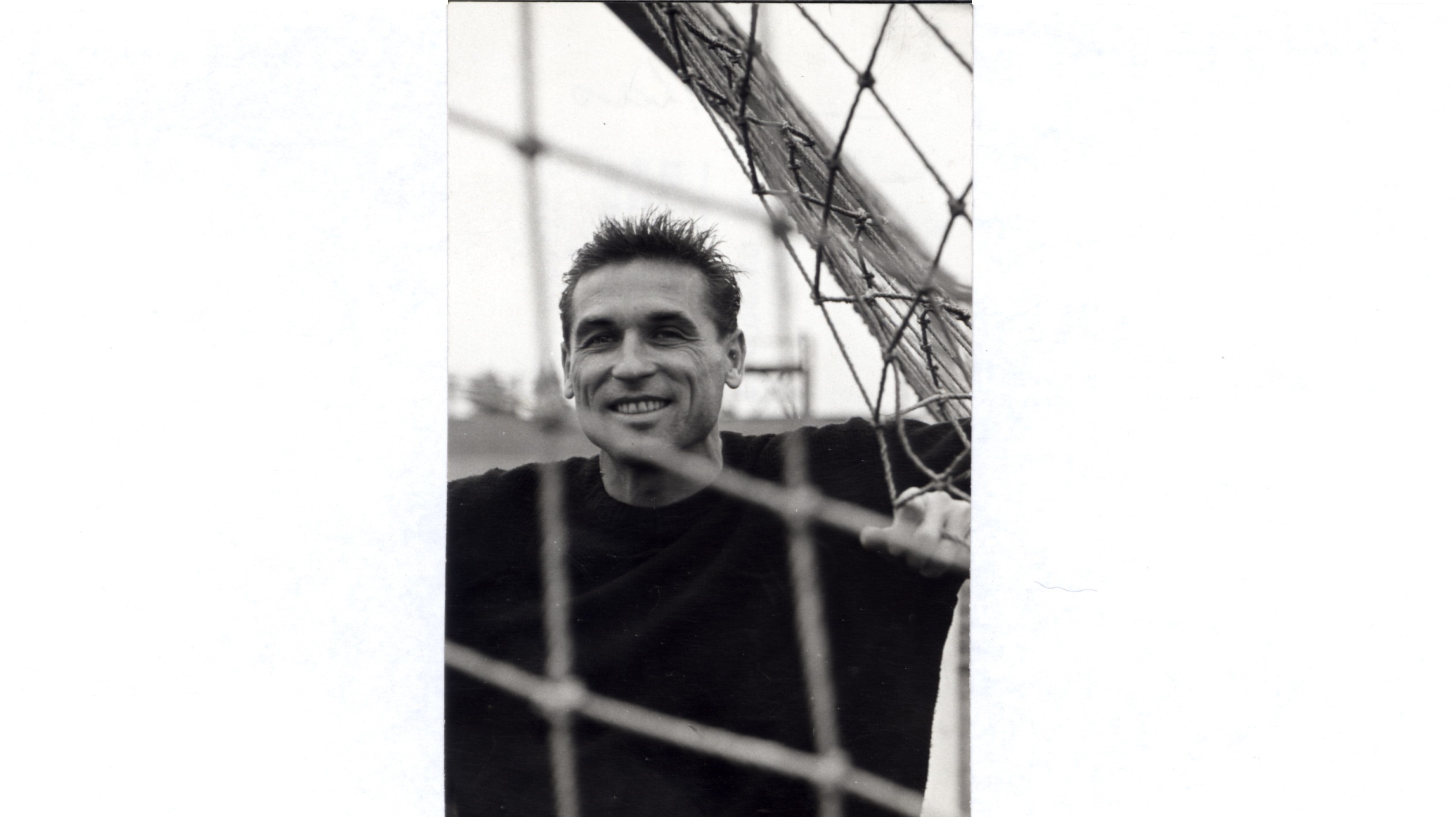 Kilencvennégy éves lenne a „Fekete Párduc”