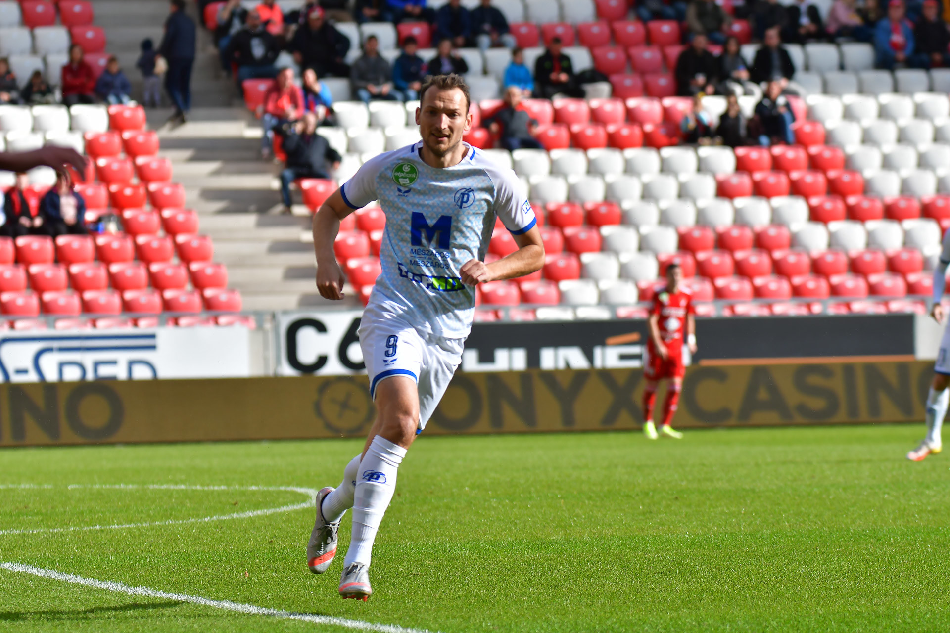 Egyre jobban belelendül