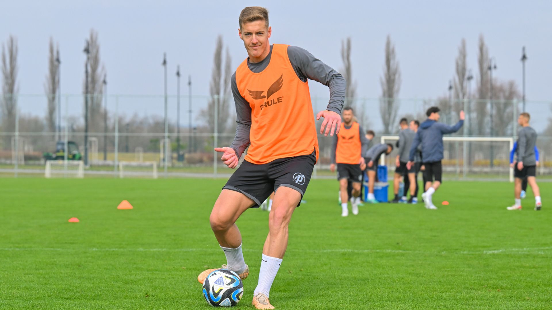 „Minden pozícióban élvezem a játékot” - videó