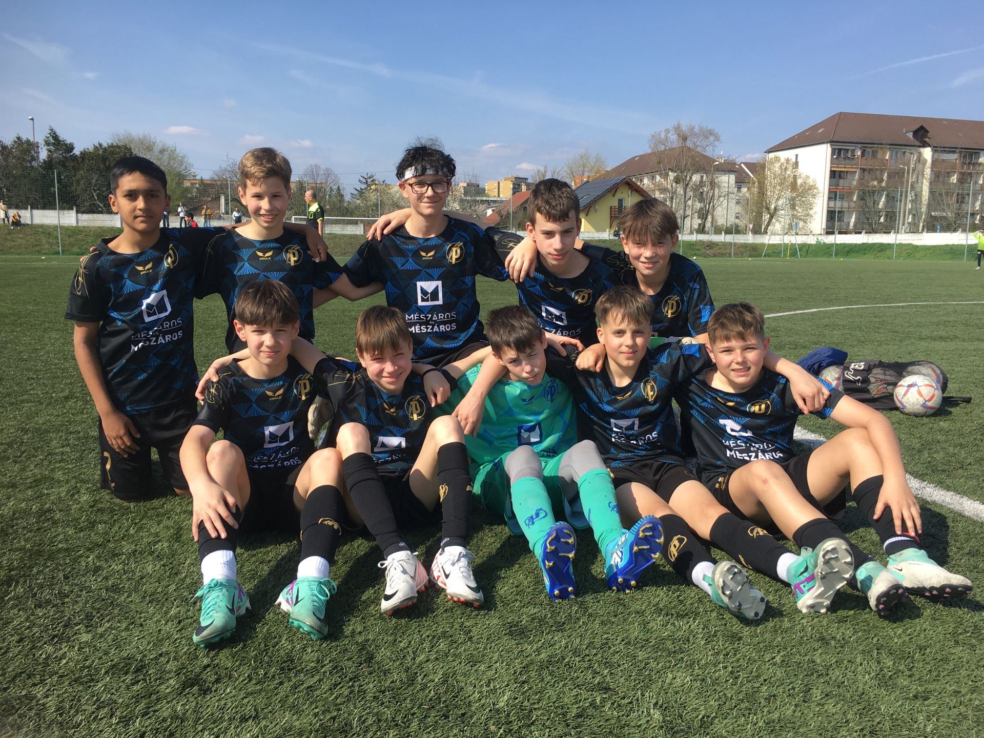 „Öröm volt nézni, olyan boldogan fociztak”