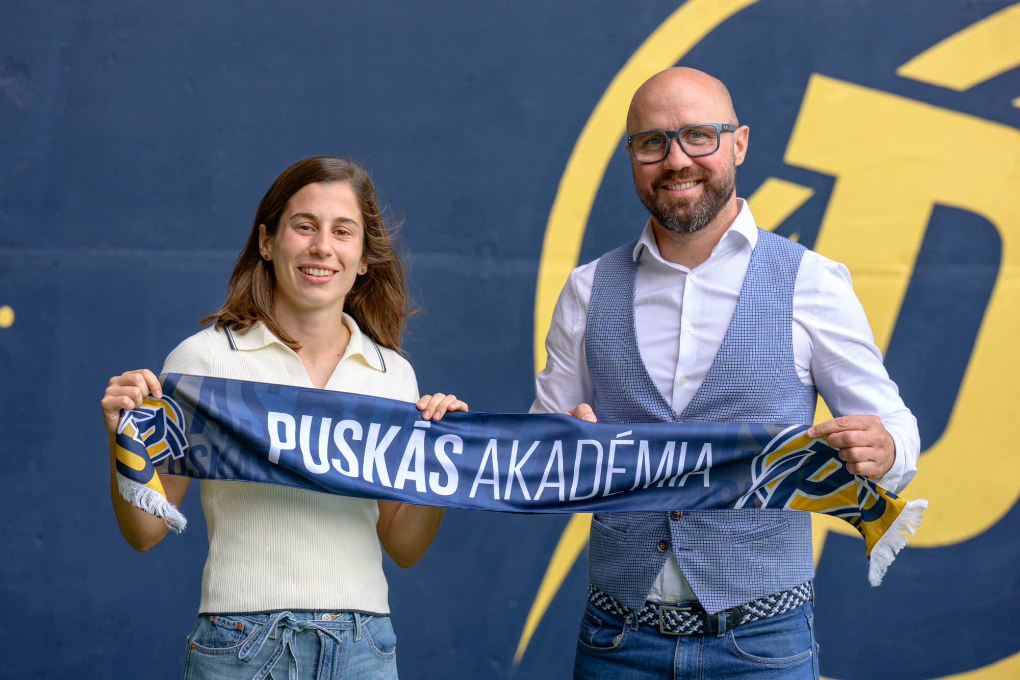 Villámgyors görög hátvédet igazoltunk