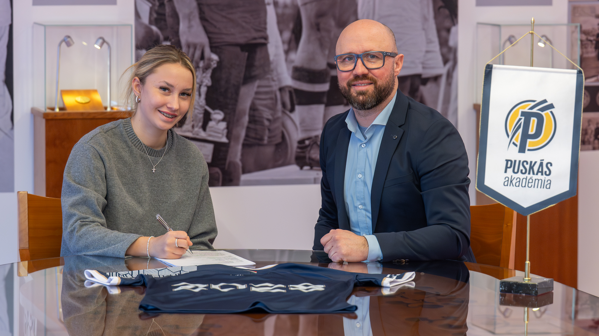 Profi szerződést kapott Sági Panna